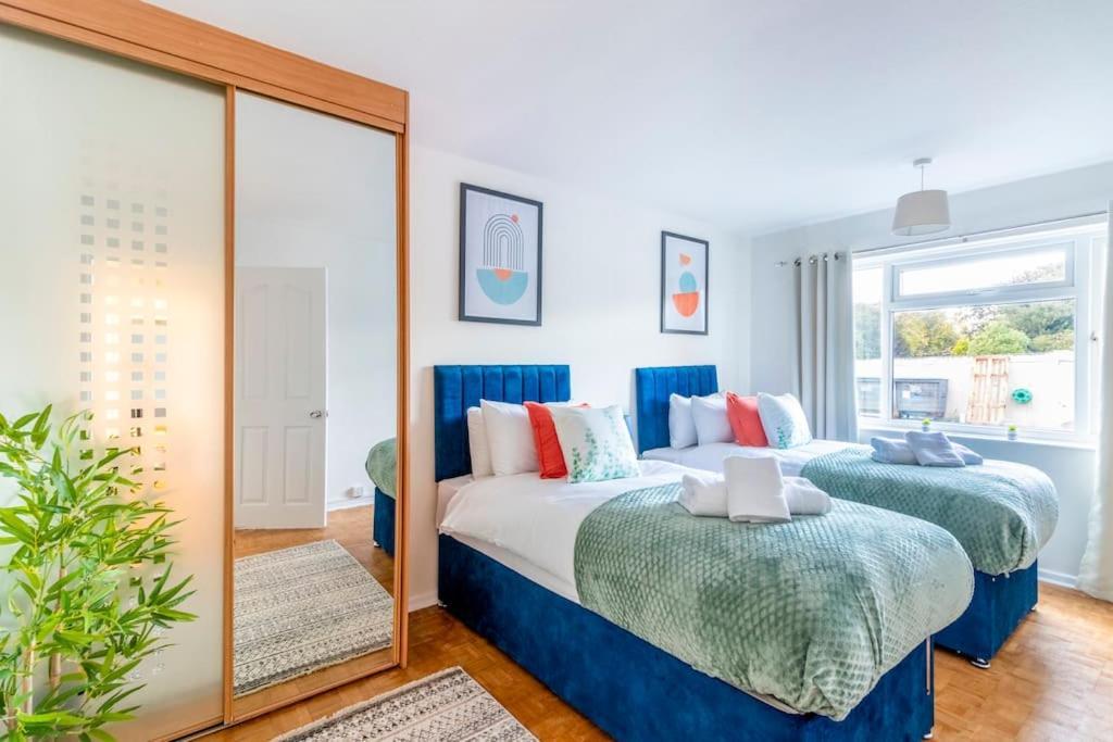 Beautiful Sea View 2 Bedroom Sleeps 6-Free Parking Bournemouth Exteriér fotografie